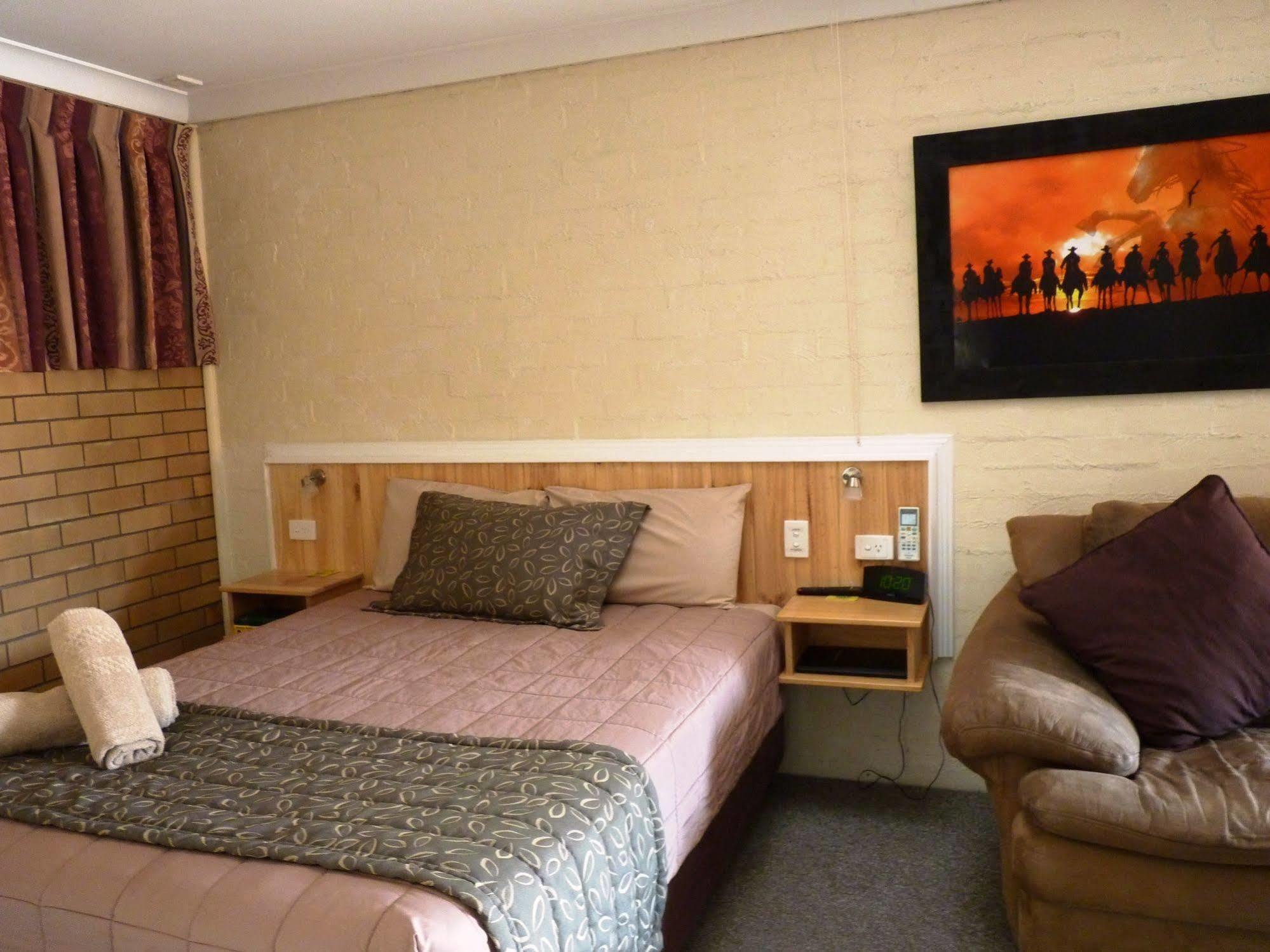 Winchester Motel Moree Kültér fotó